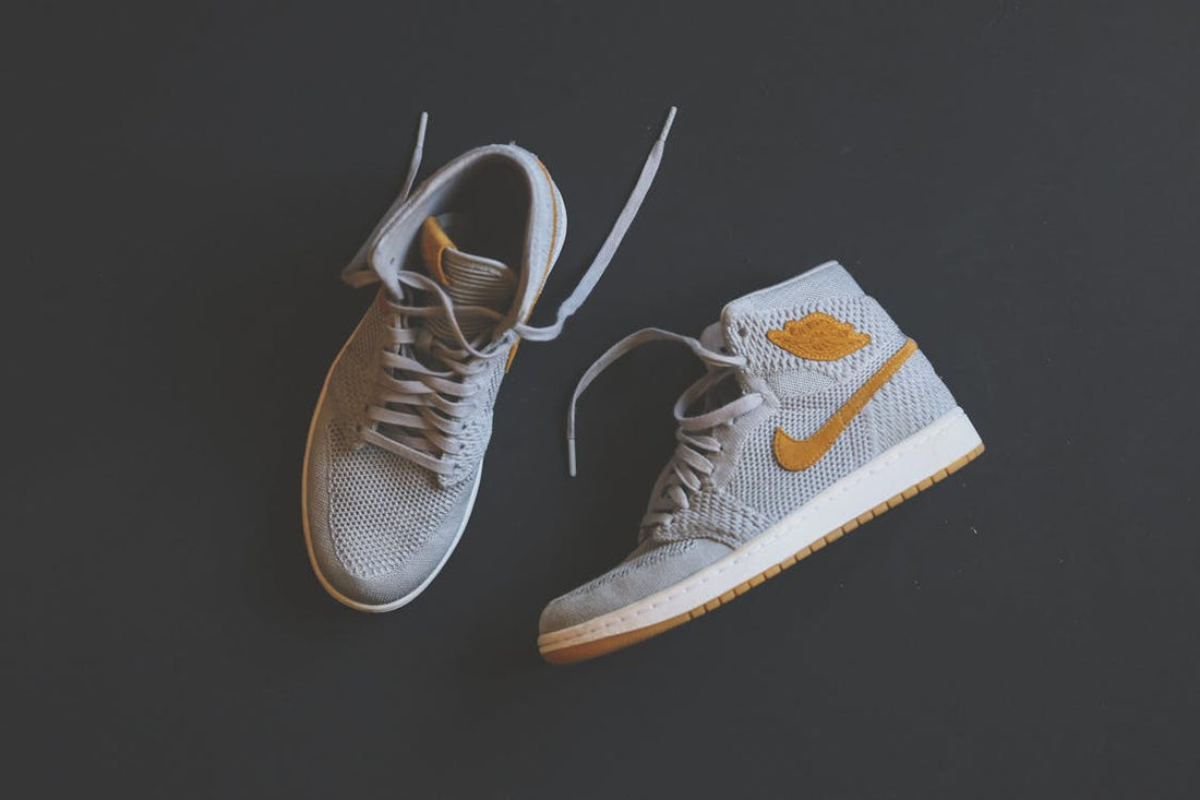 The Minimalist Sneaker Revolution: Why Sleek White Sneakers Define 2026 Footwear