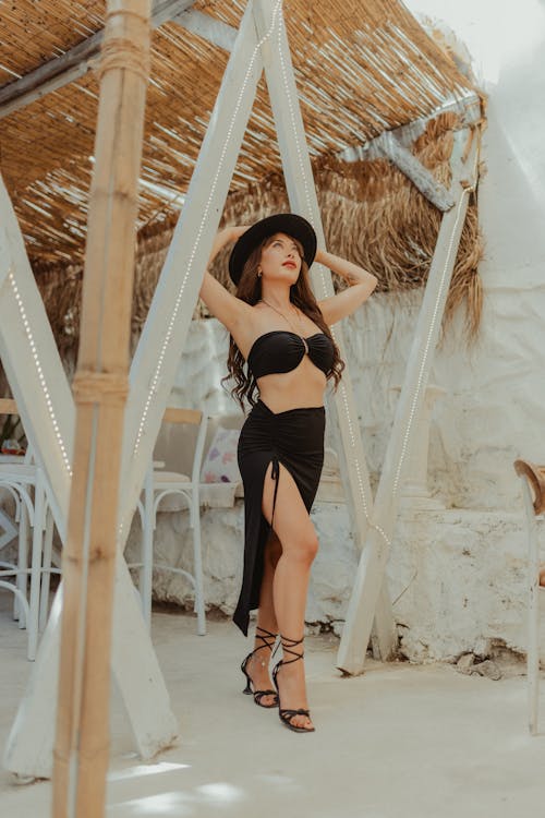 Beach to Bar: The Ultimate Resort Transition Wardrobe Guide 2025
