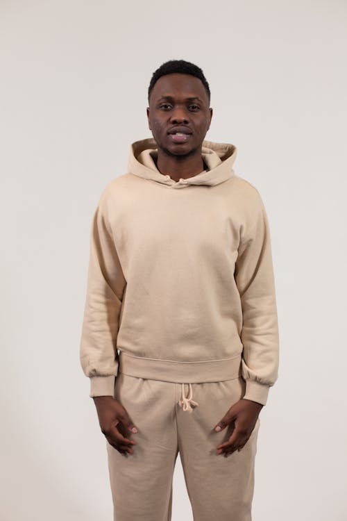 The Elevated Loungewear Guide: Comfortable Style for Home and Beyond in 2026
