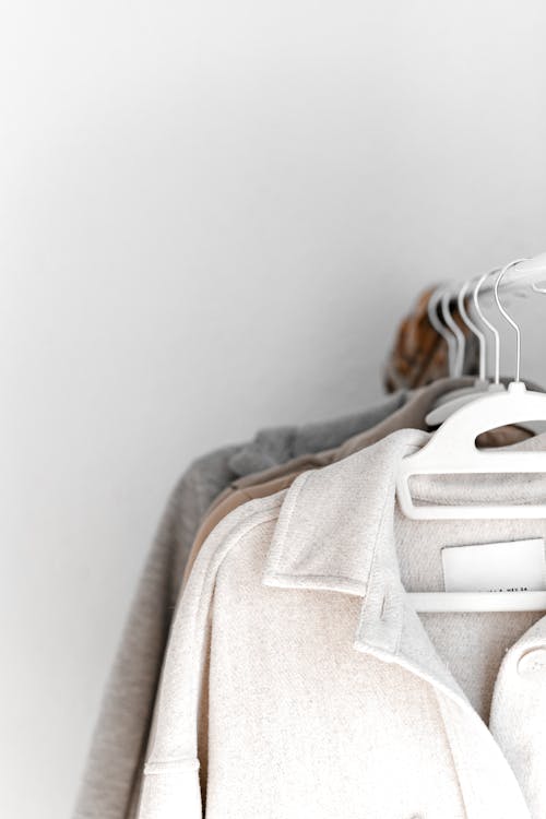 The 2026 Capsule Wardrobe Guide: 15 Essentials for an Effortlessly Stylish Closet