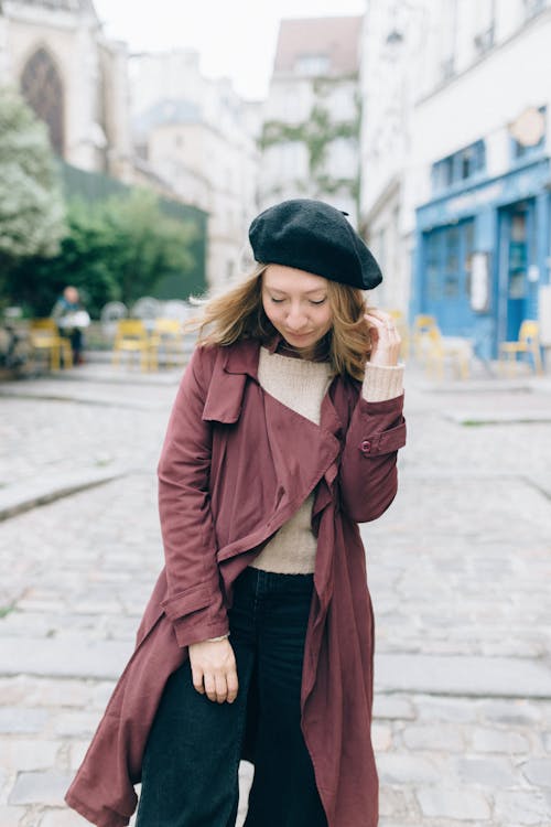 Effortless French Girl Style: The Complete Guide to Parisian Dressing in 2026
