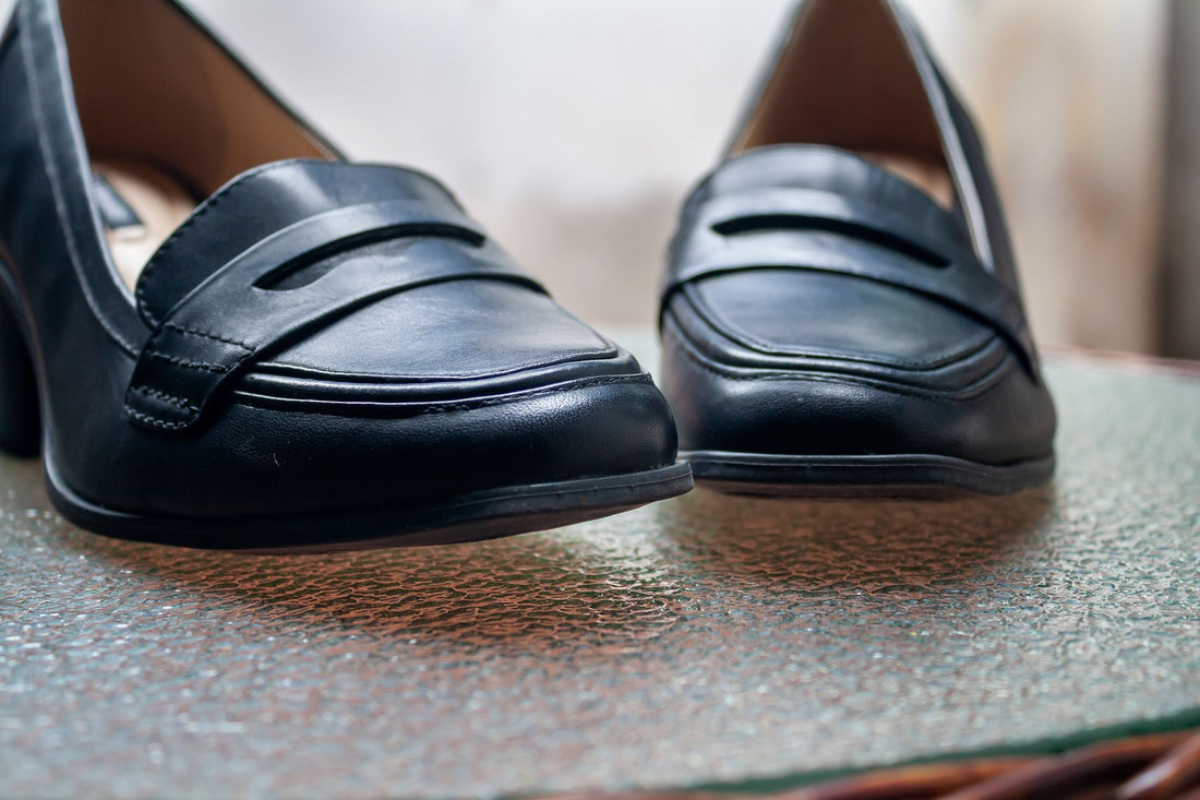 Best Shoes for a Business Casual Dress Code (Comfortable + Polished)