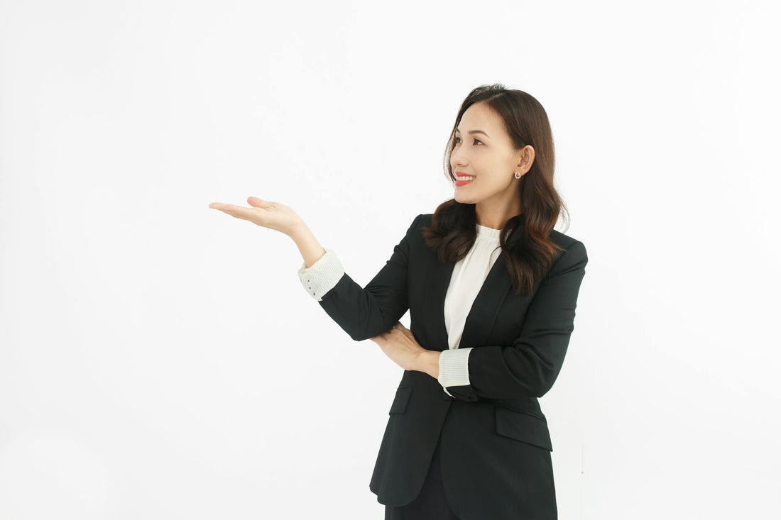 What Should I Wear to a Job Interview? Outfit Guide for Women