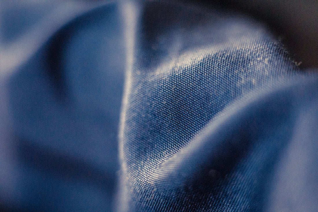 How to Tell If Clothing Is Good Quality When Shopping Online