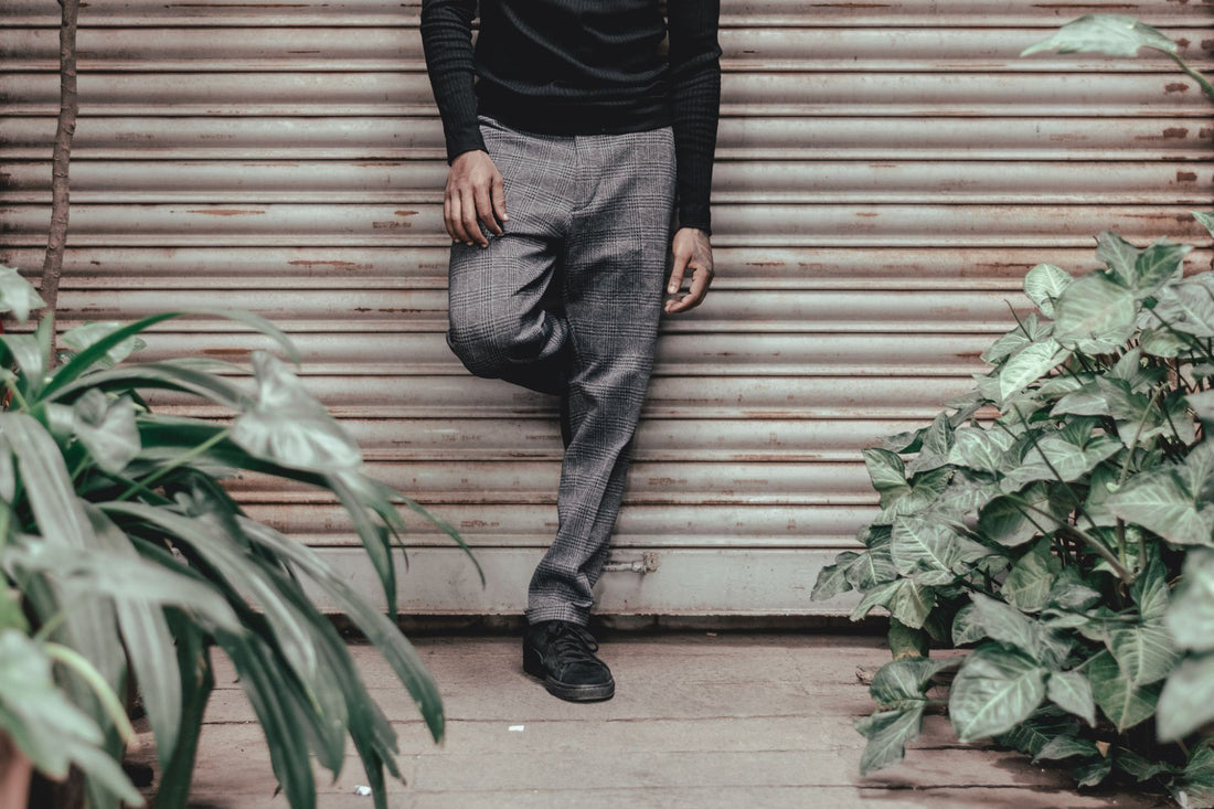 What Shoes to Wear With Skirts, Trousers, and Wide-Leg Pants