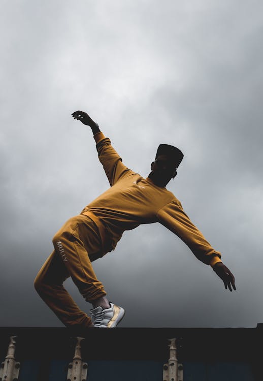 Cargo Pants Are Back — Here's How Men Are Wearing Them in 2026