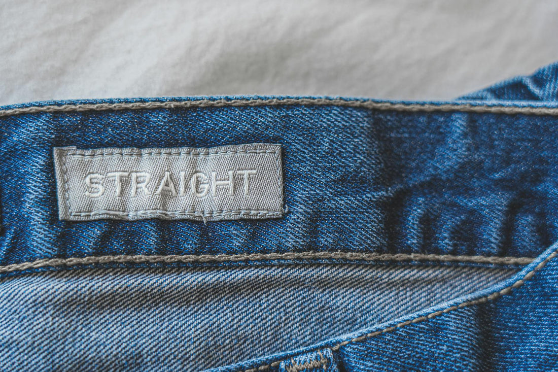 Best Straight-Leg Jeans for Petite Women Under 5'4" (Fit Guide)