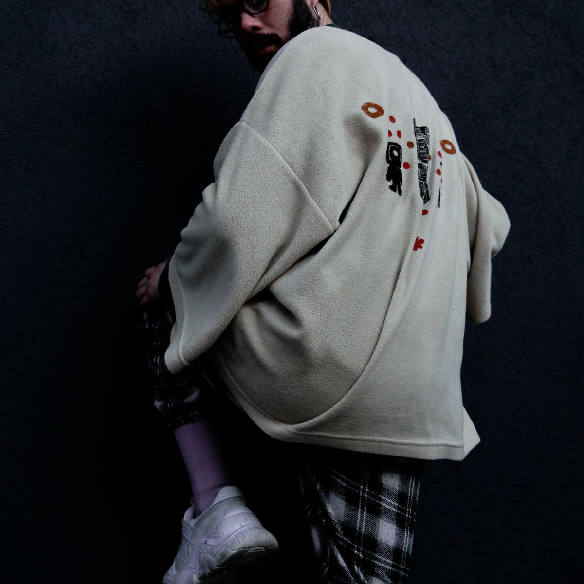 How to Style Oversized Clothes So They Look Intentional, Not Sloppy