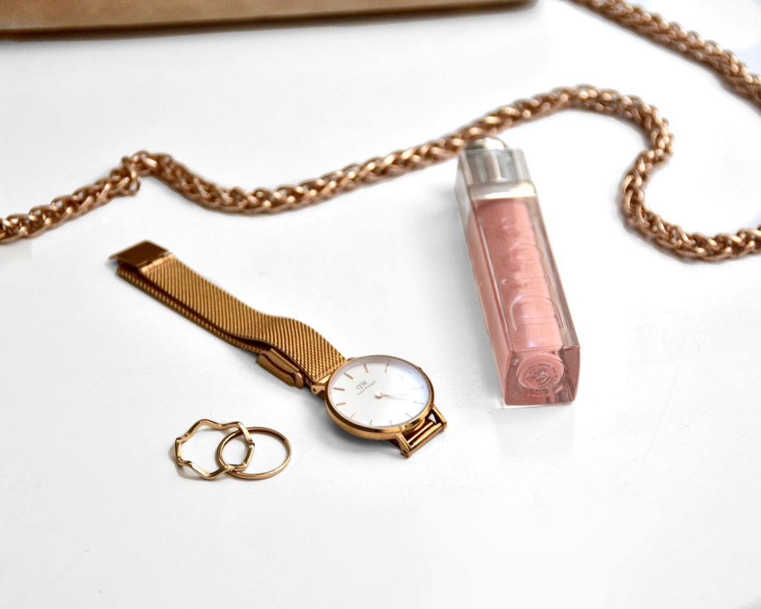 How to Accessorize a Work Uniform So It Still Feels Like You