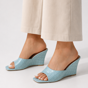 Women's heels color detail — elegant — Christina Wedge Sandals for every occasion — Sonverdano