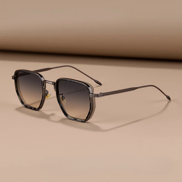 DeMunn Classic Shades