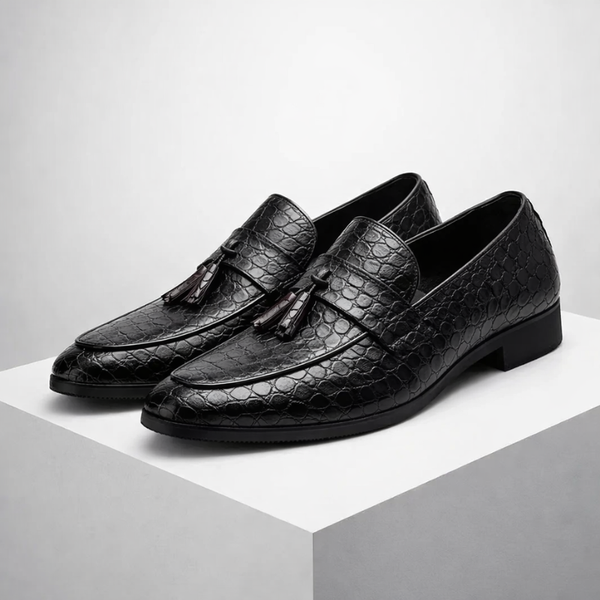 Men's lace loafers front view — versatile — Tino Croc Loafers for every occasion — Sonverdano
