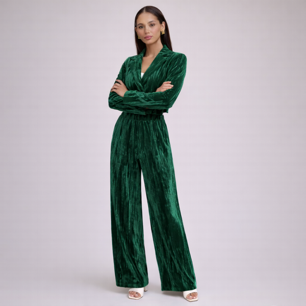 Women's silk set close-up — coordinated for every occasion — Djuna Velvet 2 Piece Set — Sonverdano