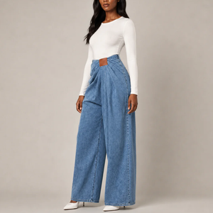 Women's denim jeans side view — casual — Madison Wide Jeans for every occasion — Sonverdano