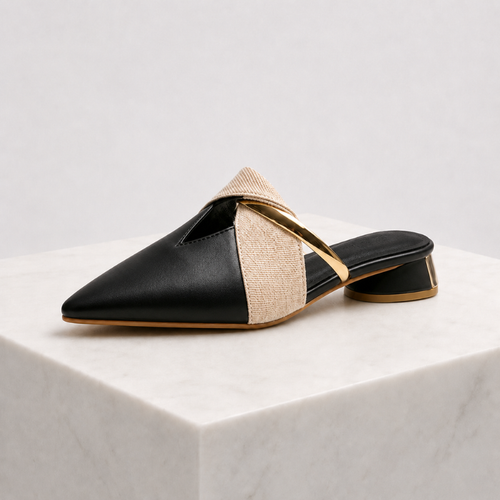 Women's black leather sandals color detail — versatile — Evelyn Pointed Toe Mules — Sonverdano