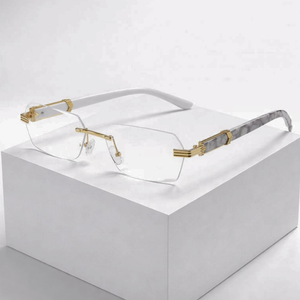 Women's Black sunglasses — finishing touch