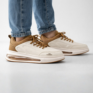 Men's beige sneakers close-up — casual for every occasion — Jee 1995 Chunky Sneakers — Sonverdano