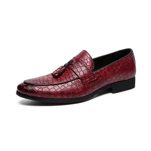 Men's red lace loafers close-up — versatile — Tino Croc Loafers for every occasion — Sonverdano