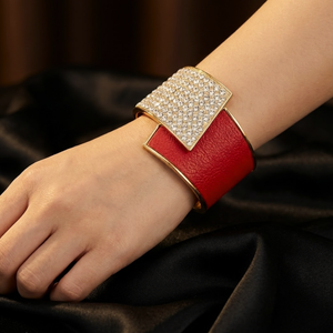 Aura Diamond Wave Bracelet