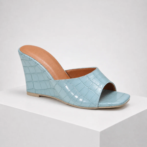 Women's blue heels detail view — elegant — Christina Wedge Sandals for every occasion — Sonverdano