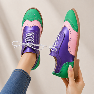 Women's lace shoes close-up — versatile — Betty Wingtip Oxford Shoes — Sonverdano