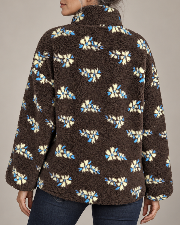 Women's fleece sweater detail view — cozy — Fiorella Fleece Sweatshirt — Sonverdano