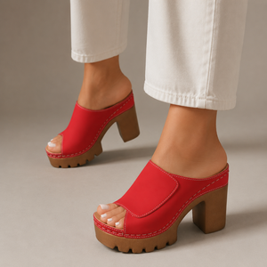 Women's heels close-up — elegant — Ambre Heeled Sandals for every occasion — Sonverdano
