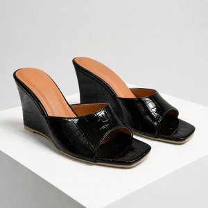 Women's heels close-up — elegant — Christina Wedge Sandals for every occasion — Sonverdano