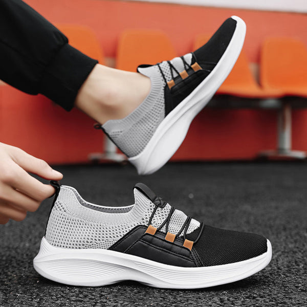 Otis Sneakers