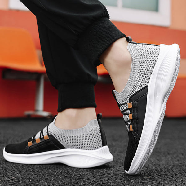 Otis Sneakers
