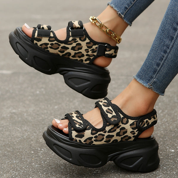 Women's sand sandals styled look 7 — summer — Lizzie Chunky Sandals — Sonverdano