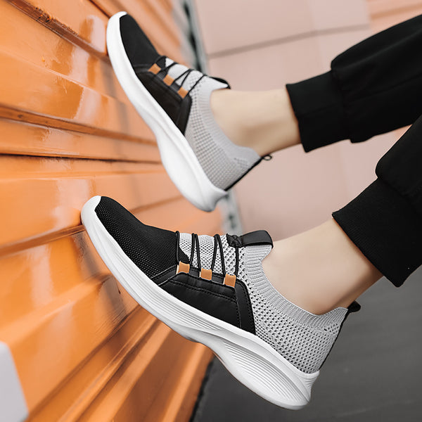 Otis Sneakers