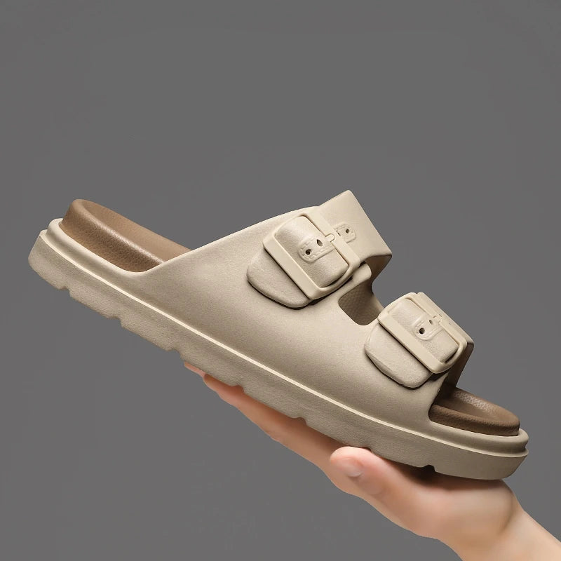 Buckel B Sandals