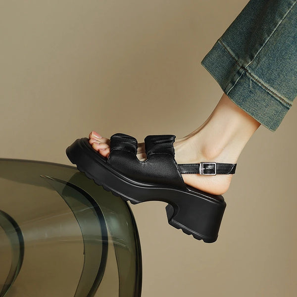 Amelia Sandals