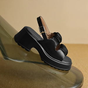 Amelia Sandals
