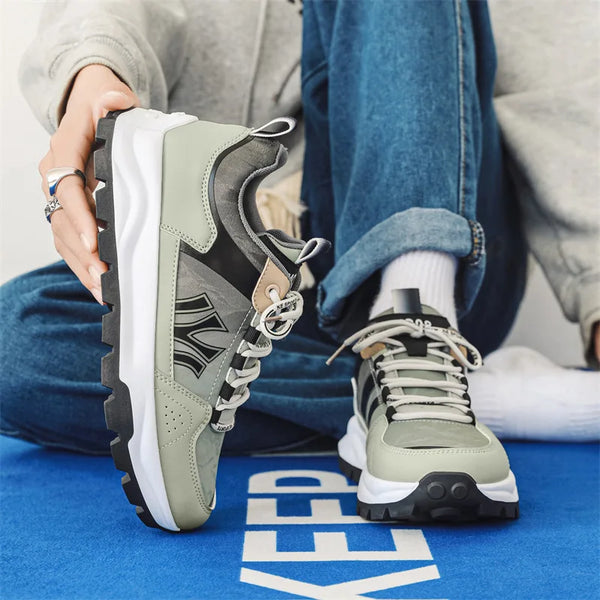 1995 York Sneakers